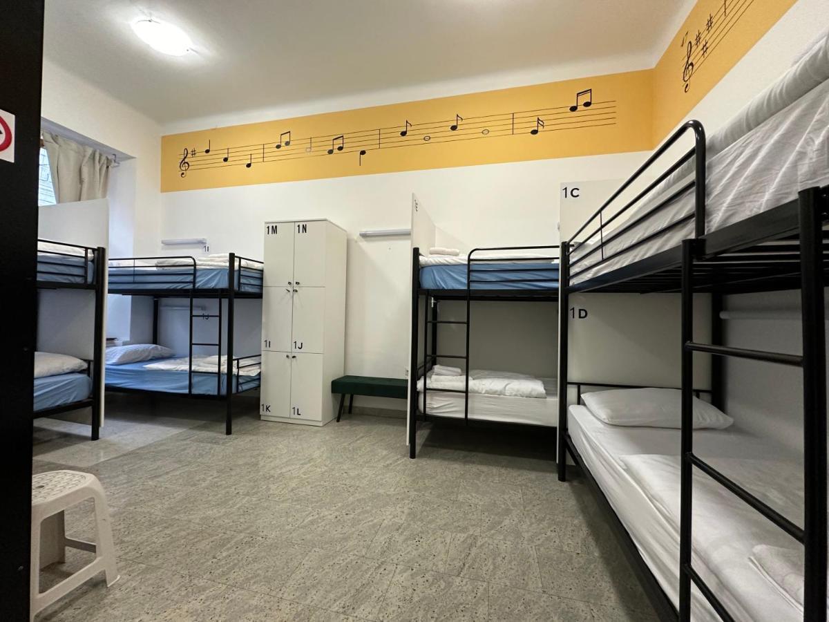 Hostel Opera Λιουμπλιάνα Εξωτερικό φωτογραφία
